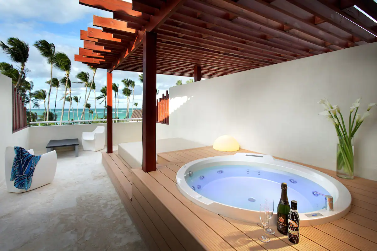 Rooftop Jacuzzi Terrace Junior Suite