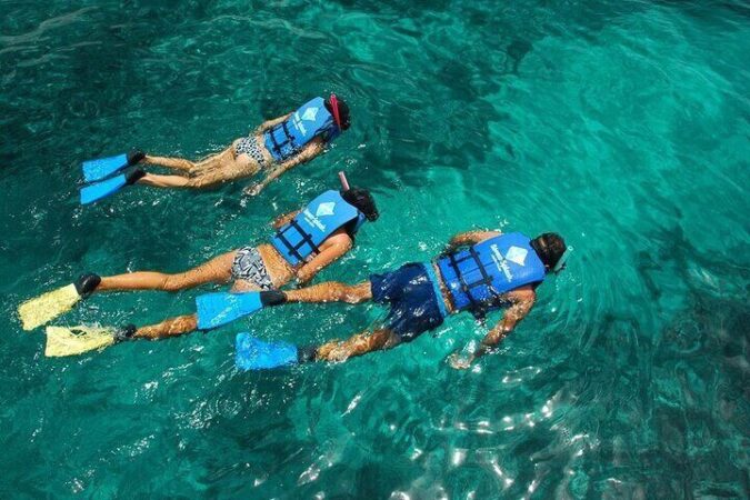 Catamaran and Speed Boat Tour with Snorkeling from Punta Cana and snorkel